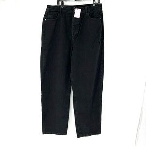 Pretty little thing NWT boyfriend jeans button fly 12